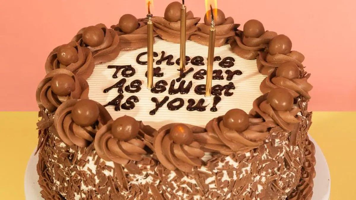 Cake Box – eggless cake shop in Sutton New Town, London